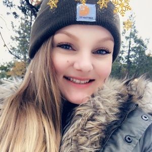 Meet your Posher, Kendra